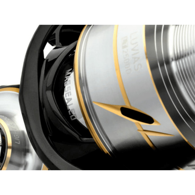 Спининг макара DAIWA 20 LUVIAS LT 4000-CXH