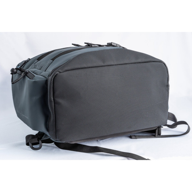 Раница NOMAD DESIGN BACKPACK - MEDIUM 22L