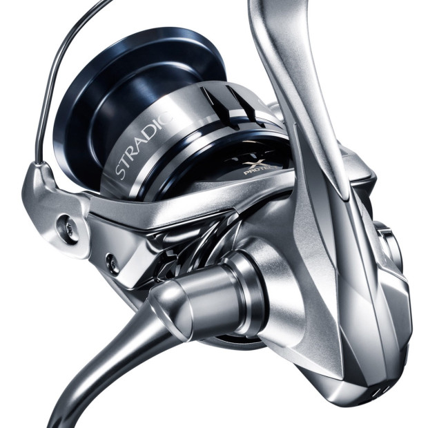 SHIMANO STRADIC 4000MHG-L 美品 Shimano Ceramic Super Tune STRADIC 4000-L, 4000MHG-L, 4000XG