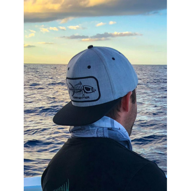 TORMENTER HAT FLAT BILL GRAY PATCH