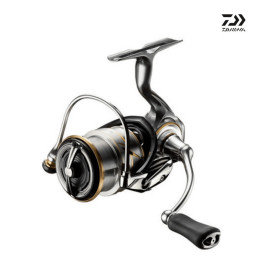 DAIWA 20 LUVIAS LT 3000S-CXH