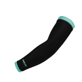 BKK HOOKS ARM SLEEVES BLACK